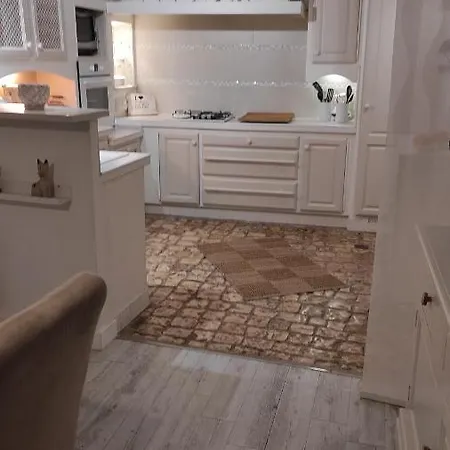 Maison 4 Personnes Entre Cevennes Et Mediterranee Avec Garage Pour 2 Motos Et Parking Prive Feriehus