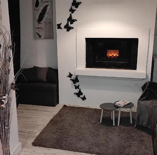 Maison 4 Personnes Entre Cevennes Et Mediterranee Avec Garage Pour 2 Motos Et Parking Prive